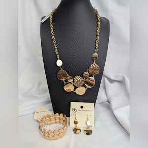 New Directions Gold-Tone Circle Necklace Set From Nordstroms Great For Gifting